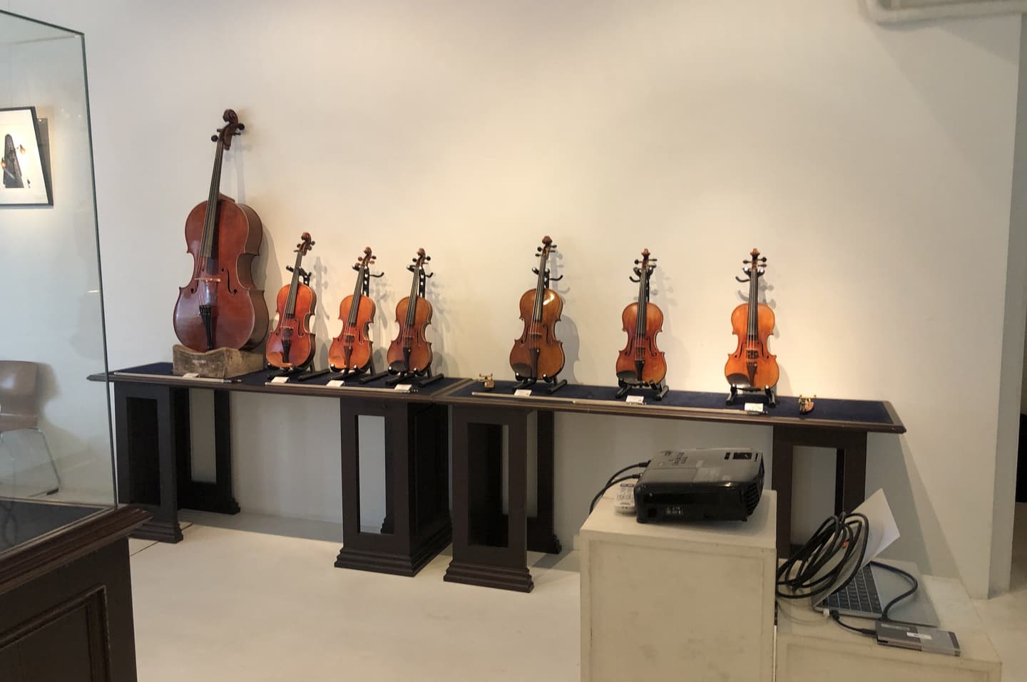 ヴァイオリン展示